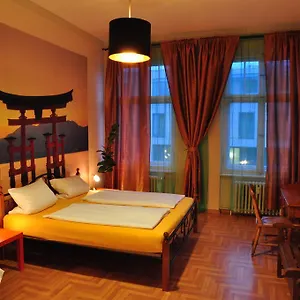 Appartement Charlotten Am Ku'damm, Berlijn