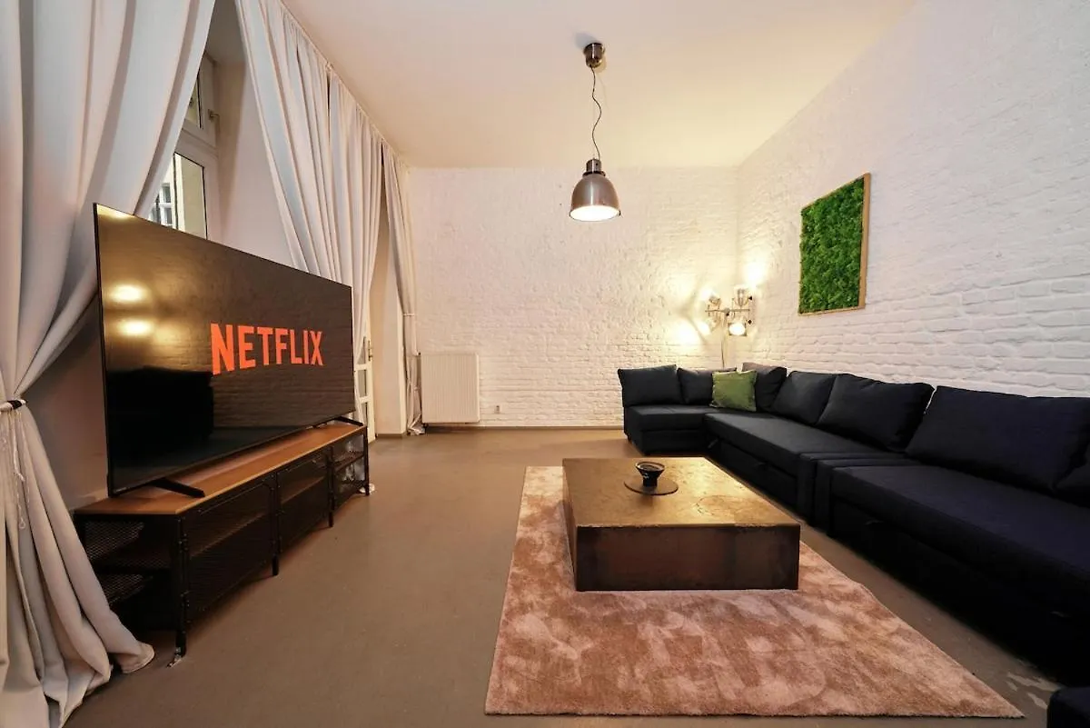 Staywell - Design Loft Apartment Near Alexanderplatz Berlin Germany