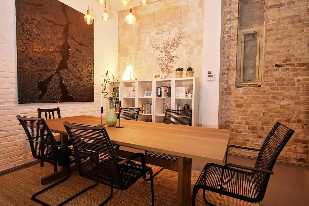 Staywell - Design Loft Apartment Near Alexanderplatz Berlin Germany